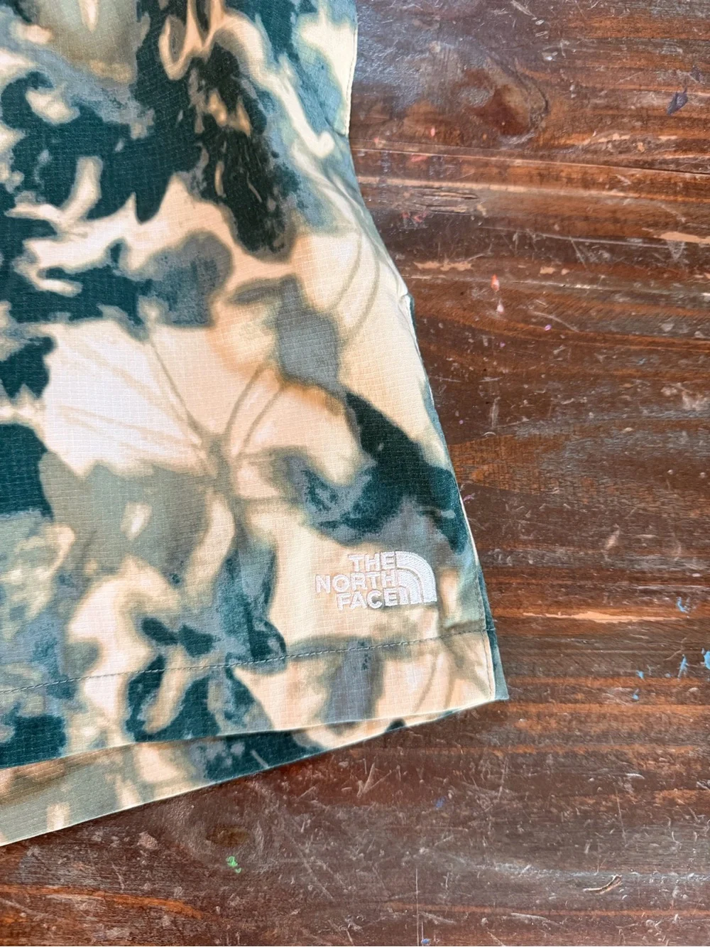 MENS M THE NORTH FACE CAMOUFLAGE FLASH-DRY LINED SHORTS WITH POCKETS - NWOT